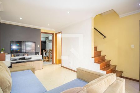 Sala de casa à venda com 3 quartos, 125m² em Santa Maria, Osasco