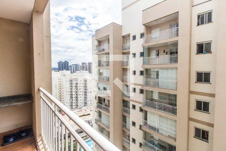 Varanda de apartamento para alugar com 2 quartos, 72m² em Jardim Tupanci, Barueri