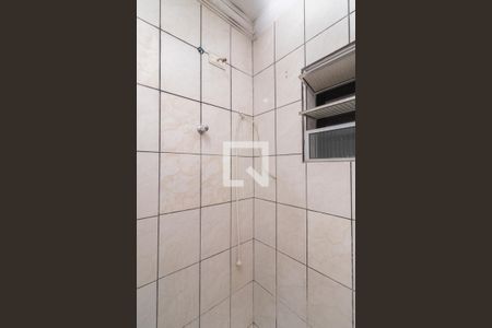 Banheiro de casa à venda com 3 quartos, 125m² em Jardim Verônia, São Paulo