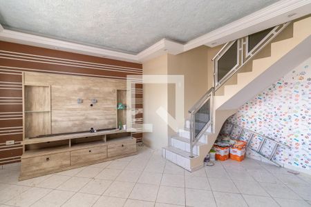 Sala de casa à venda com 3 quartos, 125m² em Jardim Verônia, São Paulo