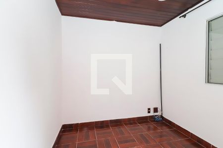 Quarto 2 de apartamento para alugar com 2 quartos, 55m² em Jardim Casa Pintada, São Paulo