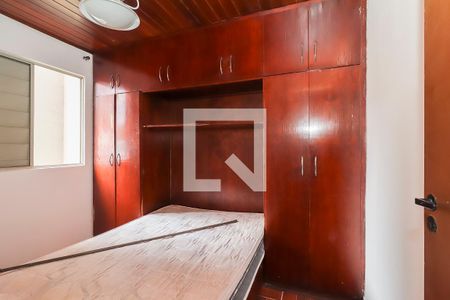 Quarto 1 de apartamento para alugar com 2 quartos, 55m² em Jardim Casa Pintada, São Paulo