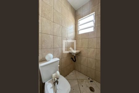 Banheiro Social de casa para alugar com 1 quarto, 60m² em Parque Itaberaba, São Paulo