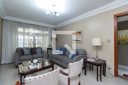 Sala de casa à venda com 4 quartos, 150m² em Vila Dom Pedro I, São Paulo