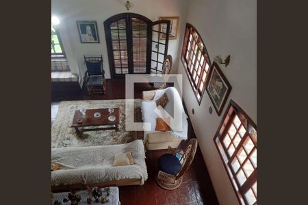 Casa à venda com 2 quartos, 400m² em Jardim Currupira, Jundiaí