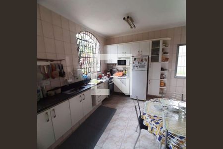 Casa à venda com 2 quartos, 400m² em CECAP, Jundiaí