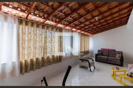 Casa à venda com 3 quartos, 420m² em Vila Talarico, São Paulo