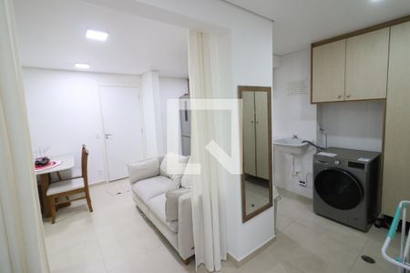 Sala de apartamento à venda com 2 quartos, 48m² em Padroeira, Osasco