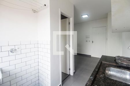 Cozinha de kitnet/studio para alugar com 1 quarto, 25m² em Jardim das Belezas, Carapicuíba