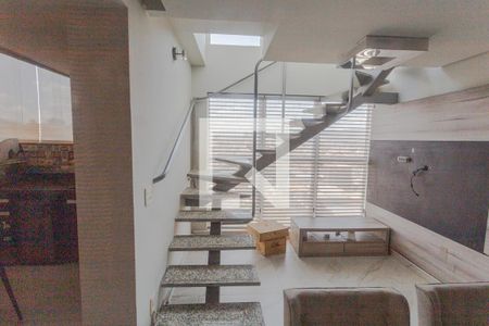 Escada de Acesso ao 2° Andar de apartamento à venda com 2 quartos, 105m² em Sagrada Família, Belo Horizonte