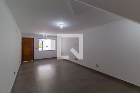 Casa para alugar com 3 quartos, 150m² em Jardim Ibitirama, São Paulo