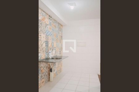 Apartamento à venda com 2 quartos, 40m² em Jardim do Lago, São Paulo