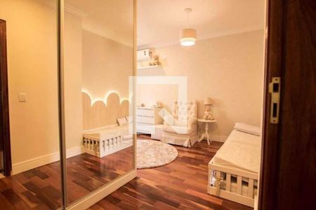 Casa à venda com 4 quartos, 800m² em Parque Terra Nova II, São Bernardo do Campo