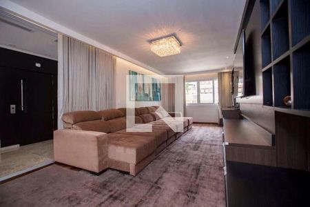 Casa à venda com 4 quartos, 800m² em Parque Terra Nova II, São Bernardo do Campo