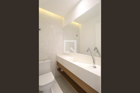 Lavabo de apartamento à venda com 2 quartos, 260m² em Tremembé, São Paulo