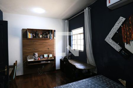 Quarto de casa à venda com 2 quartos, 167m² em São Paulo, Belo Horizonte