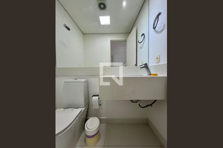 Lavabo de apartamento à venda com 2 quartos, 104m² em Cambuí, Campinas