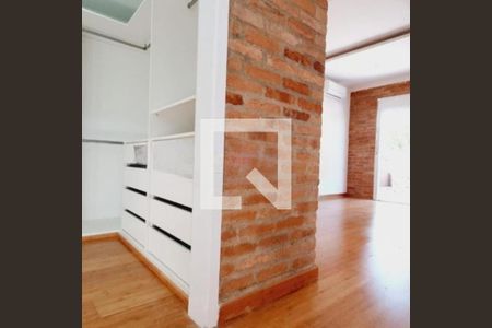 Casa à venda com 3 quartos, 285m² em Swiss Park, Campinas