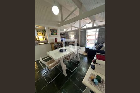 Casa à venda com 3 quartos, 146m² em Conjunto Habitacional Vila Santana (Sousas), Campinas