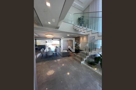 Casa à venda com 4 quartos, 315m² em Swiss Park, Campinas
