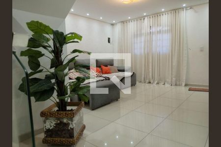 Casa à venda com 3 quartos, 215m² em Parque Marajoara, Santo André