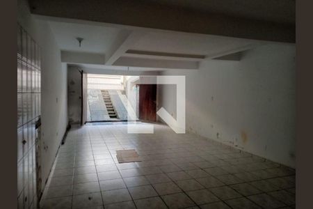 Casa à venda com 3 quartos, 215m² em Parque Marajoara, Santo André