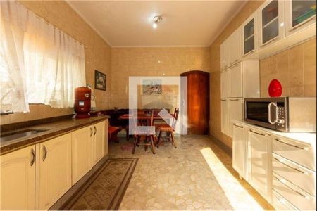 Casa à venda com 3 quartos, 215m² em Jardim Textil, São Paulo