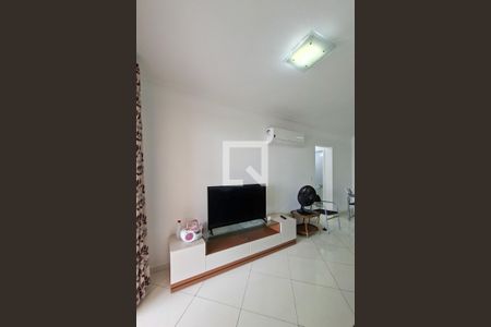 Sala de apartamento para alugar com 2 quartos, 87m² em Vila Assuncao, Praia Grande