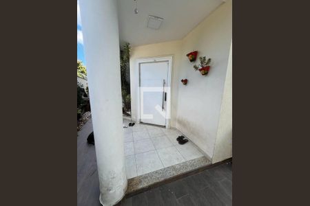 Casa à venda com 4 quartos, 200m² em Taquara, Rio de Janeiro
