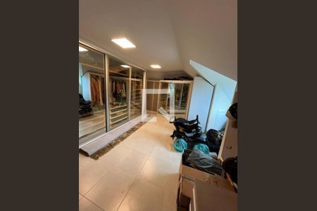 Casa à venda com 4 quartos, 200m² em Taquara, Rio de Janeiro