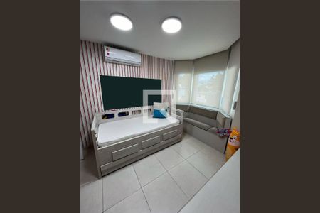 Casa à venda com 4 quartos, 200m² em Taquara, Rio de Janeiro