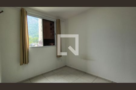 Quarto 1 de apartamento à venda com 2 quartos, 45m² em Barra Olímpica, Rio de Janeiro