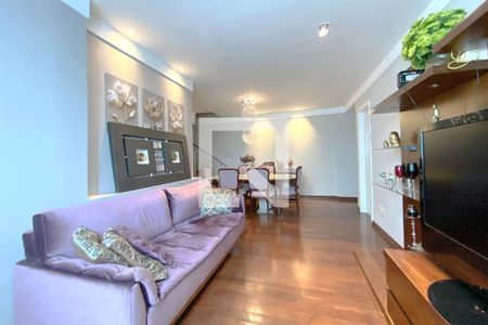 Sala de Estar de apartamento à venda com 3 quartos, 220m² em Lourdes, Belo Horizonte