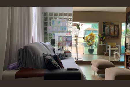 Apartamento à venda com 3 quartos, 200m² em Buritis, Belo Horizonte