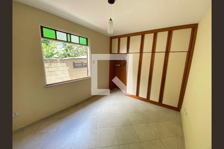 Casa à venda com 4 quartos, 187m² em Itaipu, Niterói