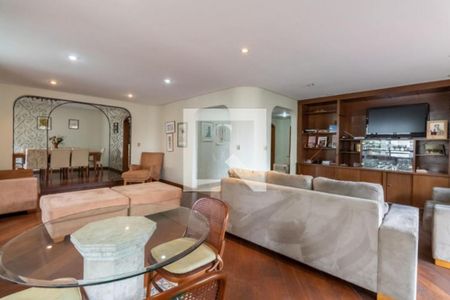 Apartamento à venda com 4 quartos, 246m² em Santa Cecilia, São Paulo