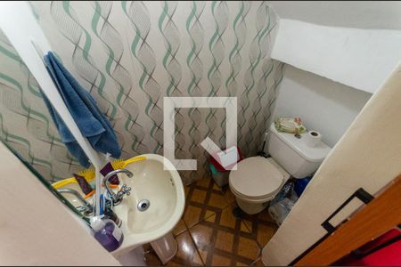 Lavabo de casa para alugar com 2 quartos, 70m² em Jardim Almanara, São Paulo
