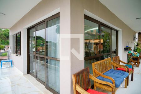 Varanda da Sala de casa de condomínio à venda com 3 quartos, 680m² em Charitas, Niterói