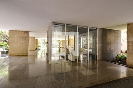 Hall de entrada de apartamento para alugar com 5 quartos, 410m² em Serra, Belo Horizonte