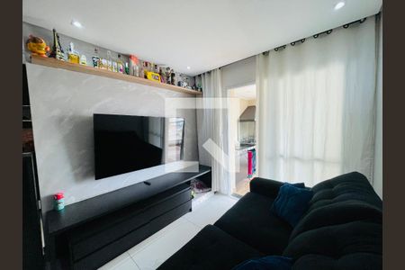 Sala de apartamento à venda com 2 quartos, 64m² em Jardim Flor da Montanha, Guarulhos