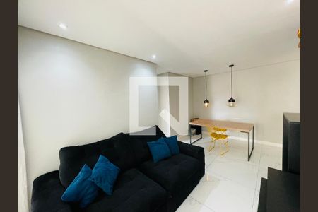 Sala de apartamento à venda com 2 quartos, 64m² em Jardim Flor da Montanha, Guarulhos