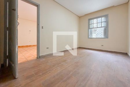 Quarto 1 de casa para alugar com 3 quartos, 90m² em Sé, São Paulo