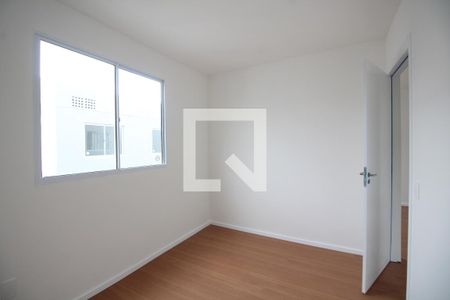 Quarto 1 de apartamento para alugar com 2 quartos, 41m² em Taquara, Rio de Janeiro