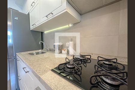 Sala/Cozinha de apartamento à venda com 2 quartos, 79m² em Vila Anastácio, São Paulo