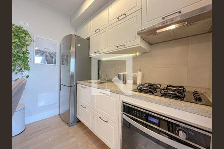 Sala/Cozinha de apartamento à venda com 2 quartos, 79m² em Vila Anastácio, São Paulo