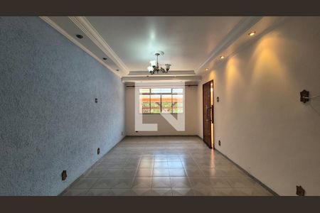 Sala de casa à venda com 3 quartos, 180m² em Parque Marajoara, Santo André