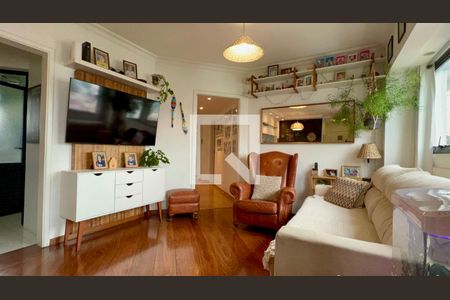 Sala de TV de apartamento à venda com 3 quartos, 94m² em Pompeia, São Paulo