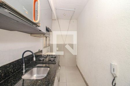 Cozinha e Área de Serviço de apartamento para alugar com 2 quartos, 42m² em Sarandi, Porto Alegre