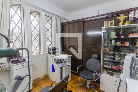 Quarto 1 de casa à venda com 3 quartos, 300m² em Santa Efigênia, Belo Horizonte
