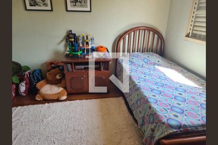 Quarto de casa de condomínio para alugar com 3 quartos, 490m² em Bairro das Palmeiras, Campinas